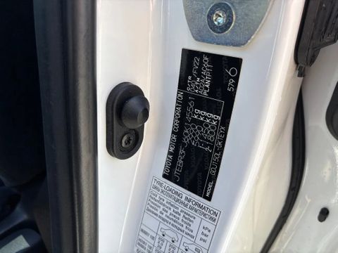 Toyota Prado D4D Automaat Airco 5 Persoons | Van Nierop BV [11]