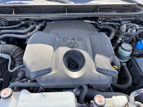 Toyota Prado D4D Automaat Airco 5 Persoons | Van Nierop BV [12]
