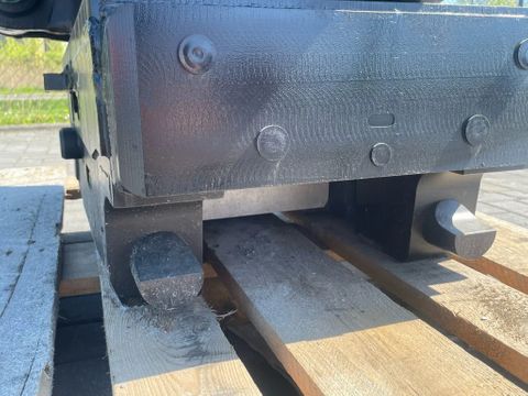 STEELWRIST
X26 SQ70 | S70 | OILQUICK | ROTOTILT | NEW / UNUSED | Hulleman Trucks [14]