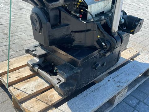 STEELWRIST
X26 SQ70 | S70 | OILQUICK | ROTOTILT | NEW / UNUSED | Hulleman Trucks [6]