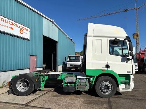 DAF SPACECAB 4x2 (ZF16 MANUAL GEARBOX / MX-BRAKE / 995 LITER DIESELTANK / AIRCONDITIONING / FRIDGE UNTHER BED) | Engel Trucks B.V. [4]