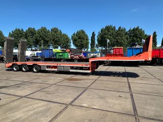 zanner-stl-45-2-axle-forced-steeringlifting-deck-remote-control-winch-dubble-hydraulic-ramps