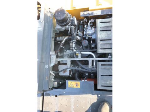 Komatsu
PW160-11 | ENGCON TILTROTATOR | BUCKET | TRAILER HYDR. | Hulleman Trucks [16]