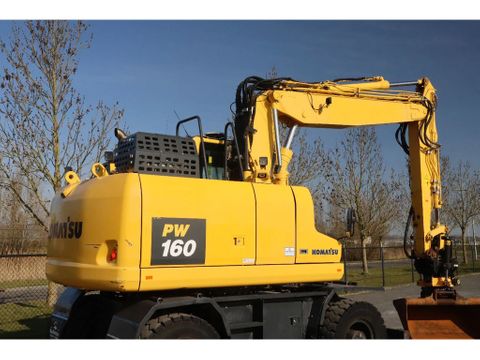 Komatsu
PW160-11 | ENGCON TILTROTATOR | BUCKET | TRAILER HYDR. | Hulleman Trucks [8]