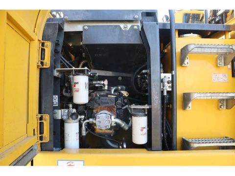 Komatsu
PW160-11 | ENGCON TILTROTATOR | BUCKET | TRAILER HYDR. | Hulleman Trucks [12]