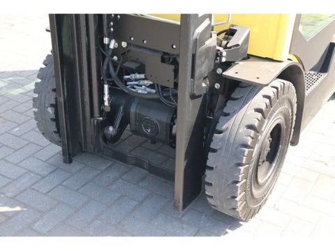 Hyster
H2.5 A | BOOM SUSPENSION | SIDESHIFT | FORK EXTENTIONS | FORK POSITIONERS | Hulleman Trucks [13]