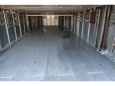 Pezzaioli RBA 31 - Cattle transport | Companjen Bedrijfswagens BV [16]