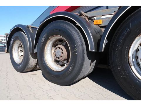 Volvo FH - 8x4 R - Ketting systeem | Companjen Bedrijfswagens BV [28]