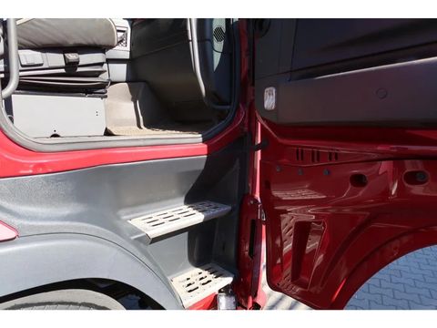 Volvo FH - 8x4 R - Ketting systeem | Companjen Bedrijfswagens BV [6]
