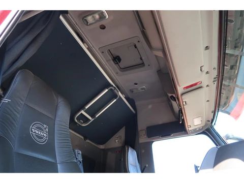 Volvo FH - 8x4 R - Ketting systeem | Companjen Bedrijfswagens BV [8]