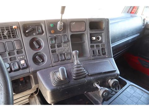 Scania 143-450 | Companjen Bedrijfswagens BV [18]