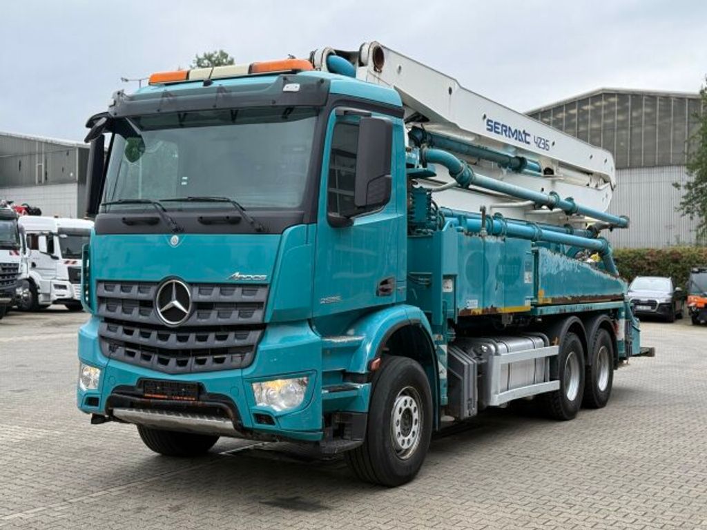 Mercedes-Benz  (6)