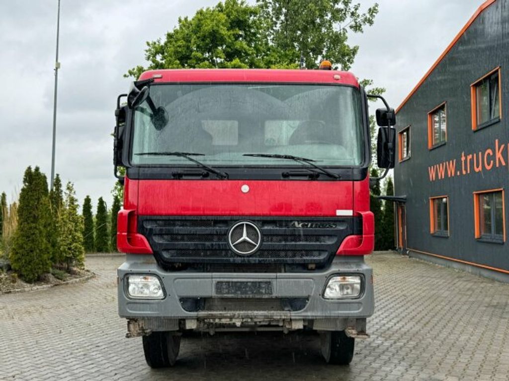 Mercedes-Benz  (3)