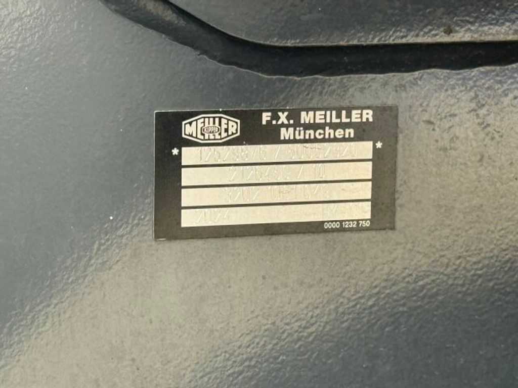 Mercedes-Benz  (13)