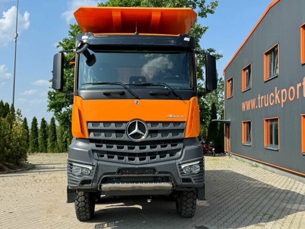 Mercedes-Benz  (3)