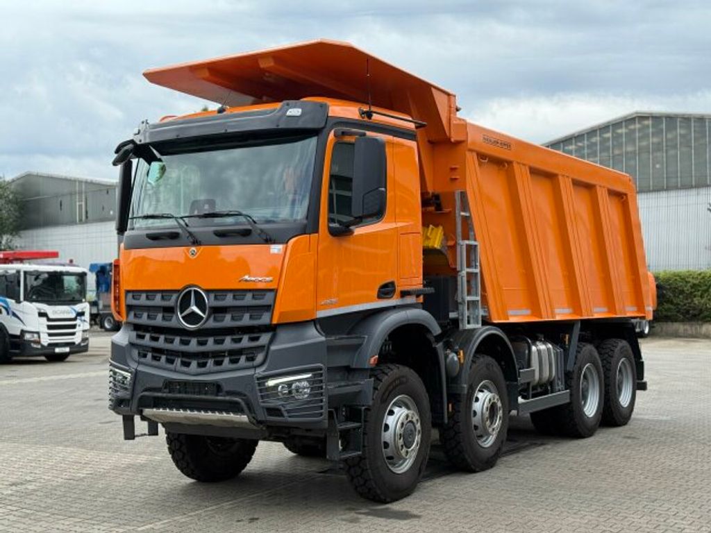 Mercedes-Benz  (6)
