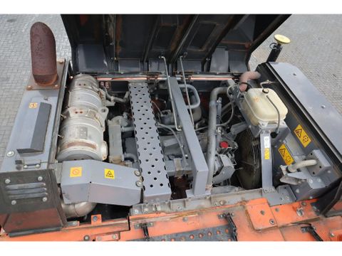Hitachi
ZX300 LC-6 | ROTOTILT | BUCKET | GPS | Hulleman Trucks [15]