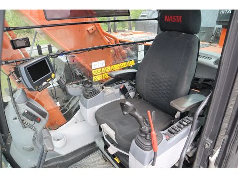 Hitachi
ZX300 LC-6 | ROTOTILT | BUCKET | GPS | Hulleman Trucks [16]