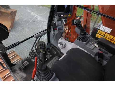 Hitachi
ZX300 LC-6 | ROTOTILT | BUCKET | GPS | Hulleman Trucks [17]