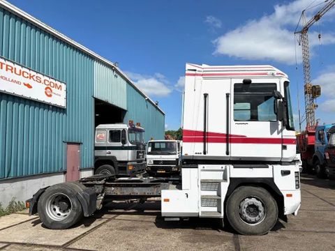 Renault E-TECH (ZF16 MANUAL GEARBOX / MACK-ENGINE / AIRCONDITIONING / ELECTRICAL MAINSWITCH) | Engel Trucks B.V. [4]