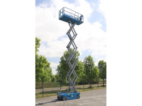 Genie
GS-3246 | 12 METER | 318 KG | Hulleman Trucks [9]