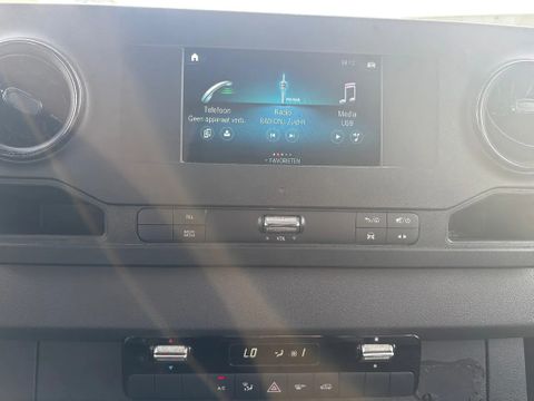 Mercedes-Benz 311CDI Dubbelcabine Openlaadbak Airco Cruisecontrol Trekhaak EURO 6 | Van Nierop BV [12]