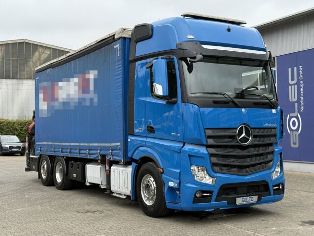 Mercedes-Benz  (1)