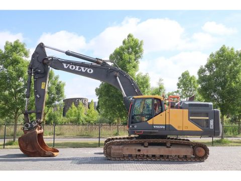 Volvo
EC380EL | EC 380 EL | BUCKET | QUICK COUPLER | Hulleman Trucks [1]