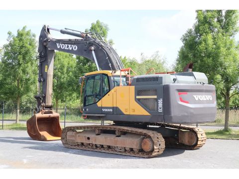 Volvo
EC380EL | EC 380 EL | BUCKET | QUICK COUPLER | Hulleman Trucks [3]