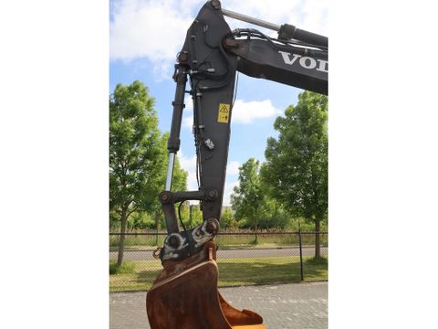 Volvo
EC380EL | EC 380 EL | BUCKET | QUICK COUPLER | Hulleman Trucks [7]