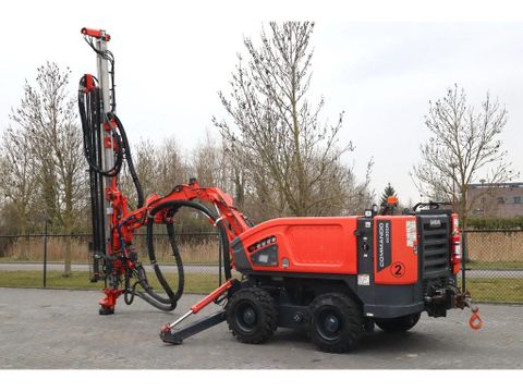 Sandvik
2 PIECES COMMANDO DC 300 RI S5 | ONLY 470 DRILLING HOURS | Hulleman Trucks [3]