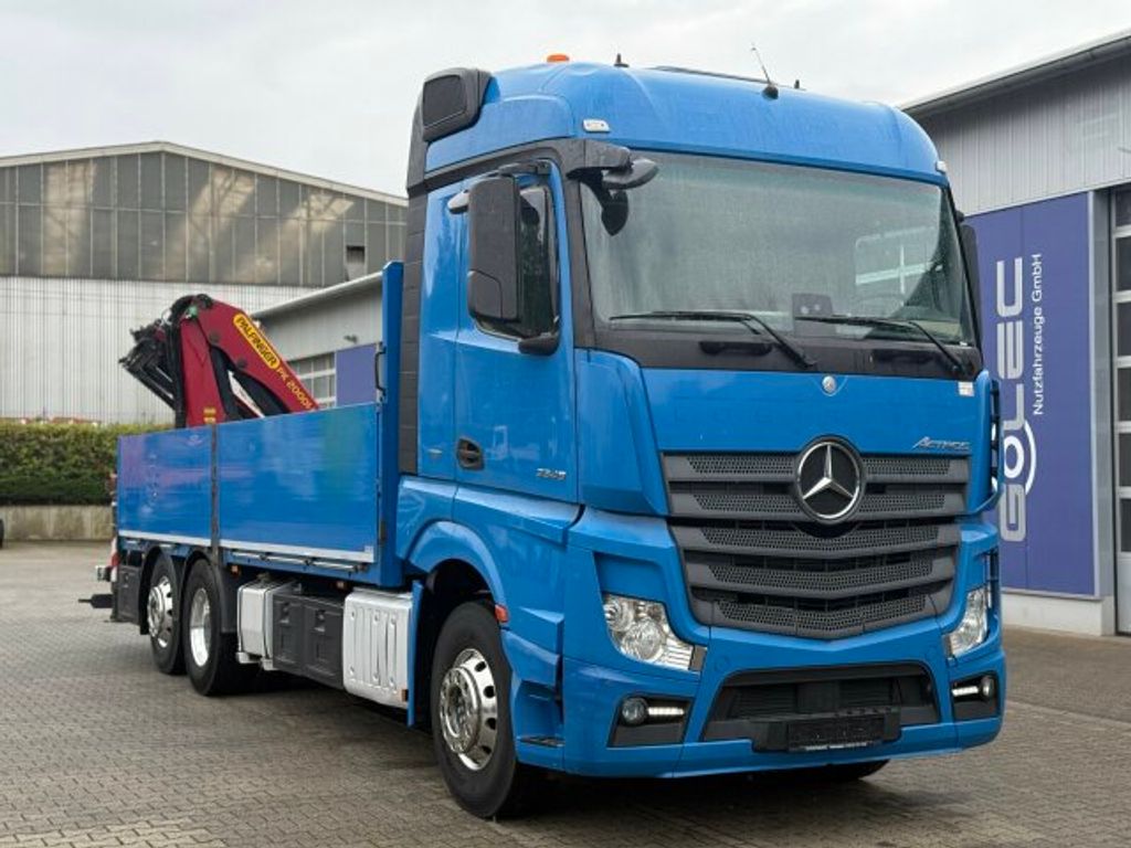 Mercedes-Benz  (1)