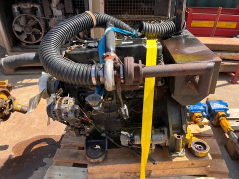 Isuzu 4BD1 PTA-18 | Brabant AG Industrie [1]