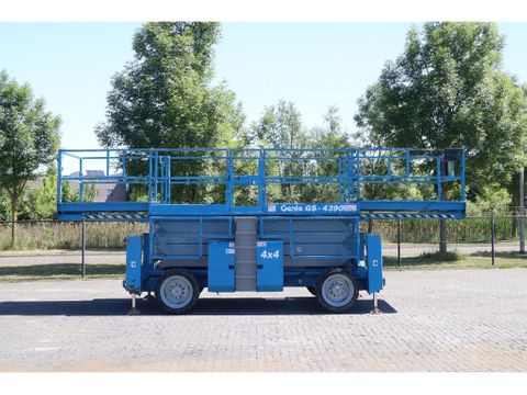 Genie
GS-4390 RT | 15 METER | 680 KG | Hulleman Trucks [4]
