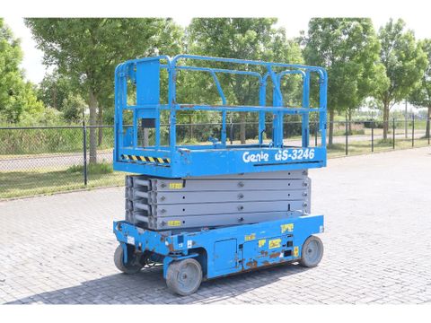 Genie
GS-3246 | 12 METER | 318 KG | Hulleman Trucks [3]
