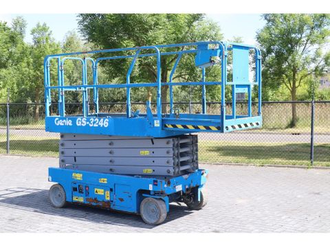 Genie
GS-3246 | 12 METER | 318 KG | Hulleman Trucks [5]