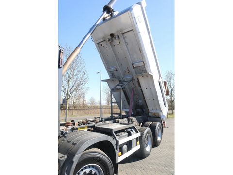 Volvo
8X4 TANDEMLIFT | BIG AXLES | RETARDER | VDS | Hulleman Trucks [12]