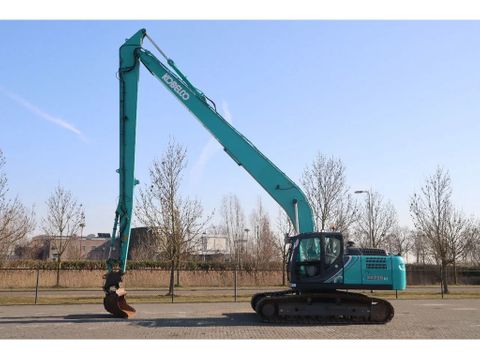 Kobelco
SK260 NLC -10E | 18.5 METER LONG REACH | TILT BUCKET | Hulleman Trucks [1]