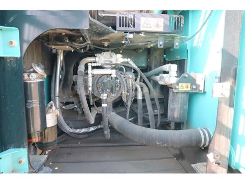 Kobelco
SK260 NLC -10E | 18.5 METER LONG REACH | TILT BUCKET | Hulleman Trucks [14]