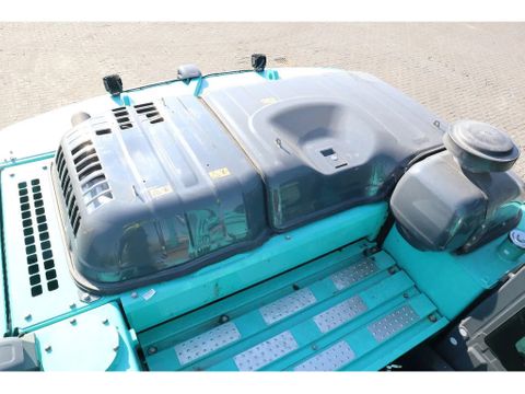 Kobelco
SK260 NLC -10E | 18.5 METER LONG REACH | TILT BUCKET | Hulleman Trucks [15]