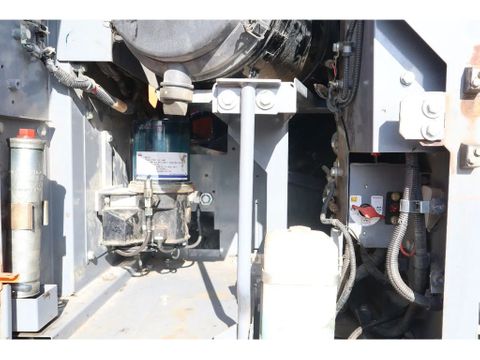 Hitachi
ZX300 LC-7 | BUCKET | QUICK COUPLER | GOOD U/C! | Hulleman Trucks [16]