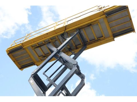 GMG
3394-RT | 12 METER | 1.020 KG | GENIE GS-3390 | Hulleman Trucks [12]