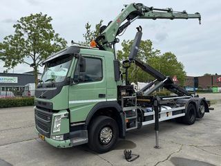 volvo-fm-370-6x2-vdl-21t-hook-hiab-211-remote-control
