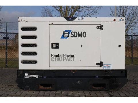 SDMO
R44C3 | 44 KVA | GOOD WORKING | Hulleman Trucks [1]