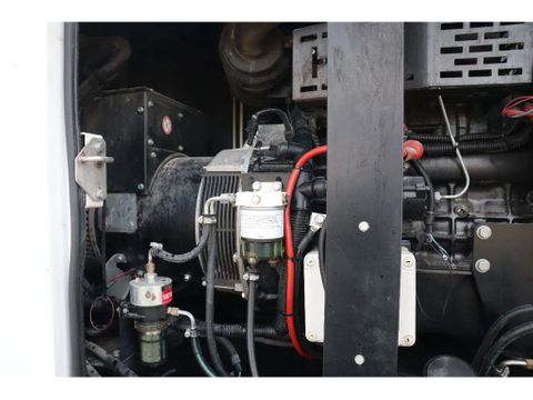 SDMO
R44C3 | 44 KVA | GOOD WORKING | Hulleman Trucks [16]