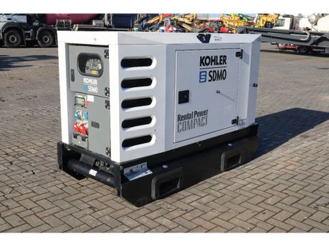 SDMO
R44C3 | 44 KVA | GOOD WORKING | Hulleman Trucks [5]