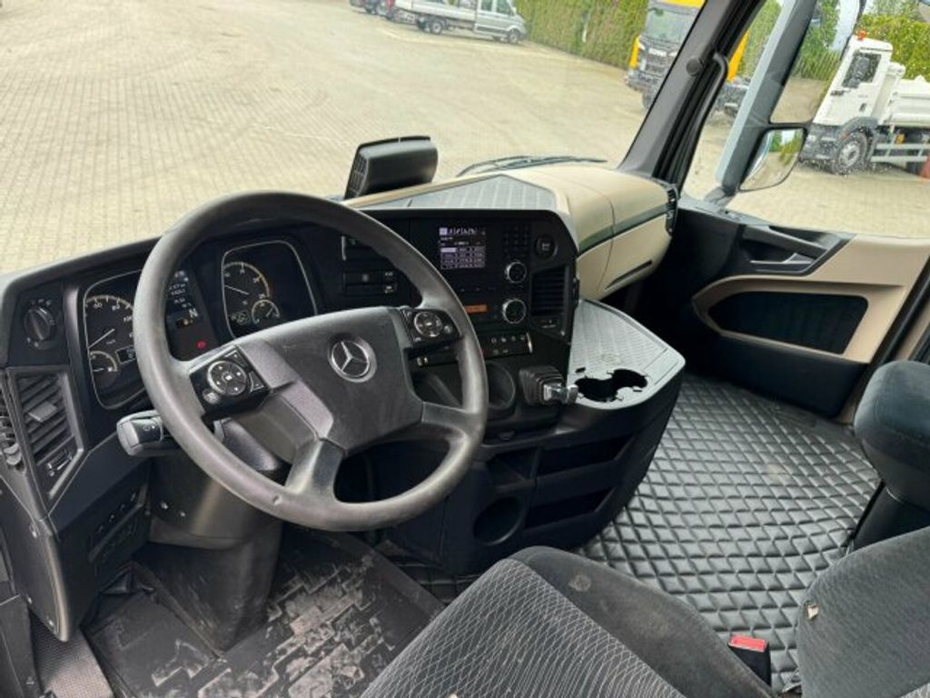 Mercedes-Benz  (10)