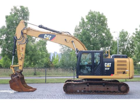 Caterpillar
323 FL | BUCKET | QUICK COUPLER | AIRCO | Hulleman Trucks [1]