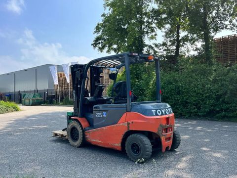 Toyota 8FBMT40 | Brabant AG Industrie [2]