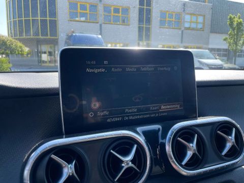 Mercedes-Benz x klasse 250 dub cab 4x4 automaat airco navi | Van Nierop BV [18]